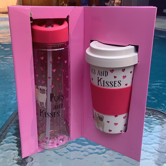 New Milly Green pugs and Kisses drink set - Picture 2 of 13